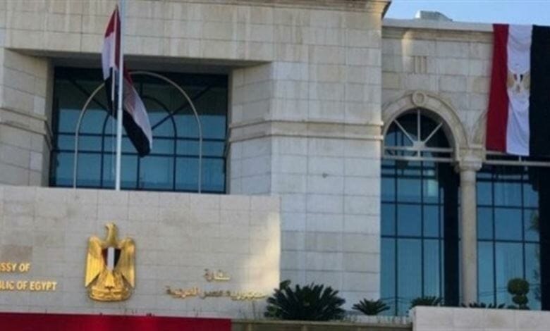 الخدمات التي تقدمها السفارة المصرية للمقيمين في سلطنة عمان